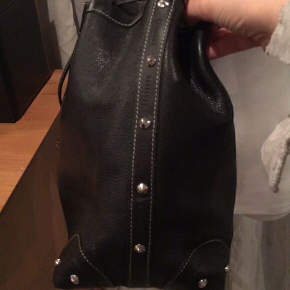 NWOT Kesslord Black Leather silver stud bucket bag - Picture 5 of 9